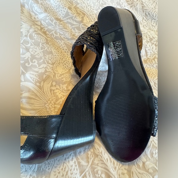 🌸Brand new Nine West size 8 - Picture 3 of 7